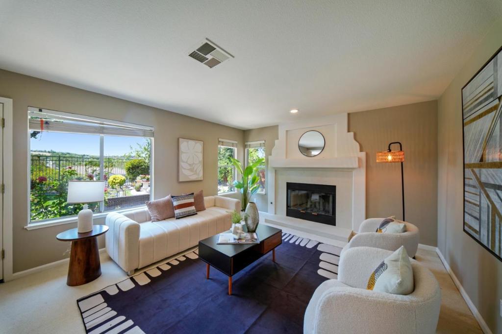 5247 Ligurian Court Property Photo 14