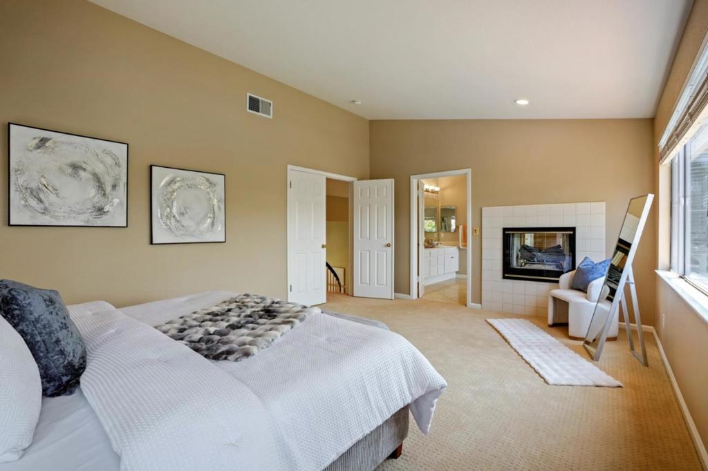 5247 Ligurian Court Property Photo 42