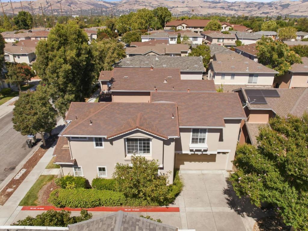 1576 Hermocilla Way Property Photo 18