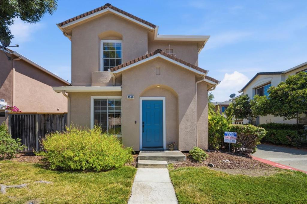 1576 Hermocilla Way Property Photo 23