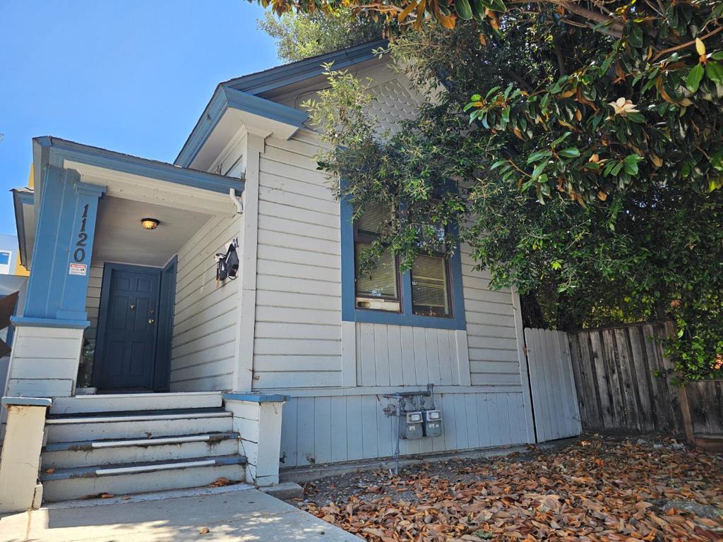 1120 Park Avenue Property Photo 1