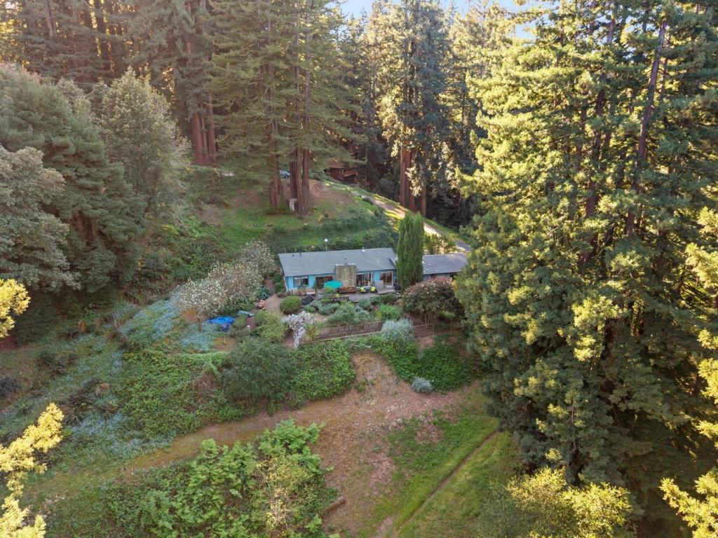 188 Martinez Road Property Photo 3