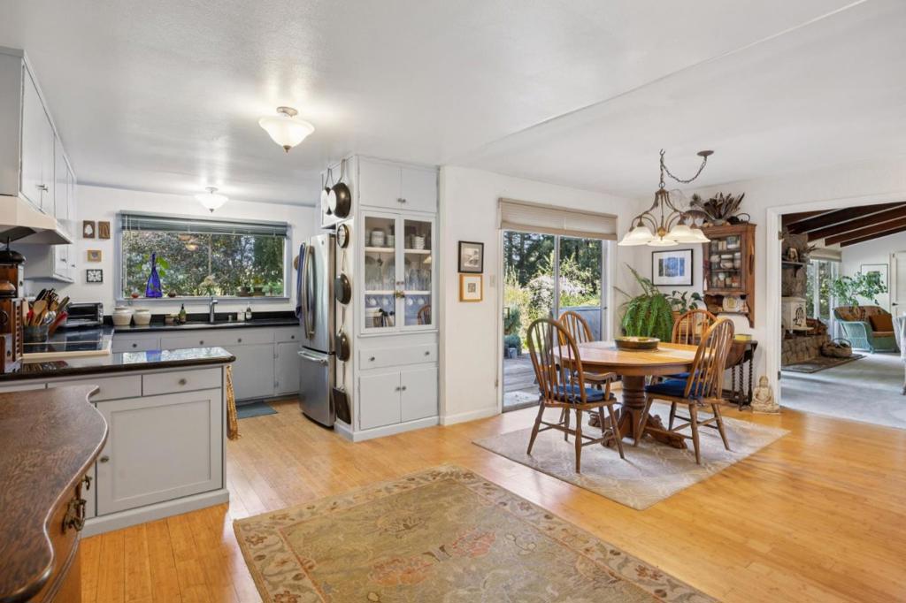 188 Martinez Road Property Photo 10