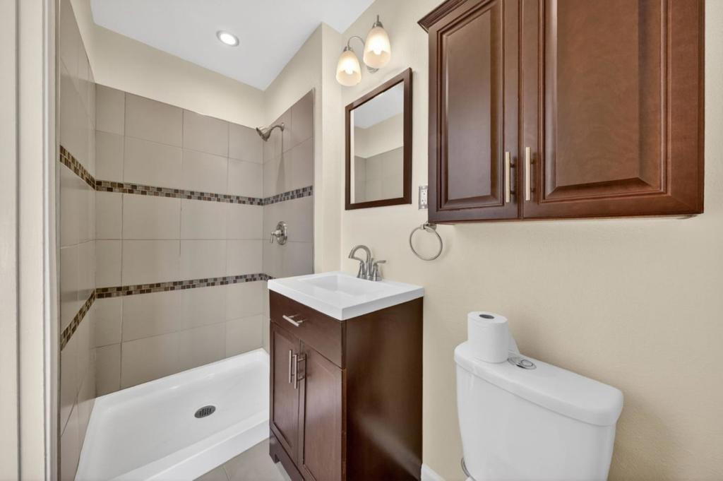 339 Greenway Drive Property Photo 18