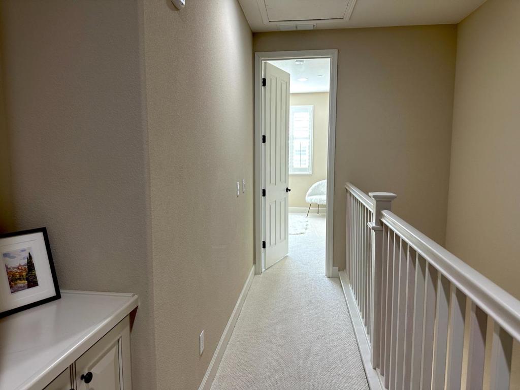 496 Rialto Place Property Photo 10