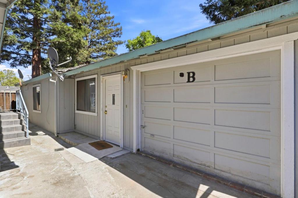 156 W Dunne Avenue Property Photo 23