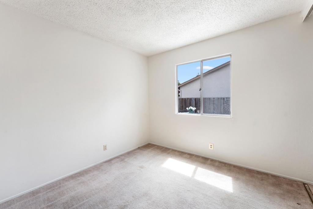 1868 Anne Marie Court Property Photo 23