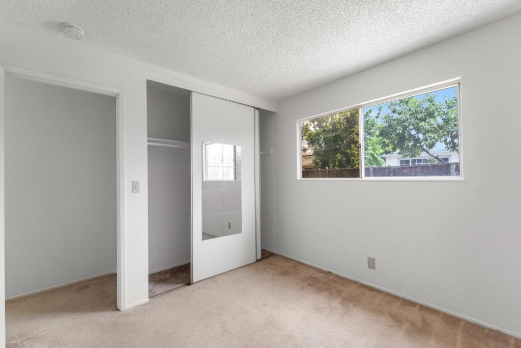 1868 Anne Marie Court Property Photo 26