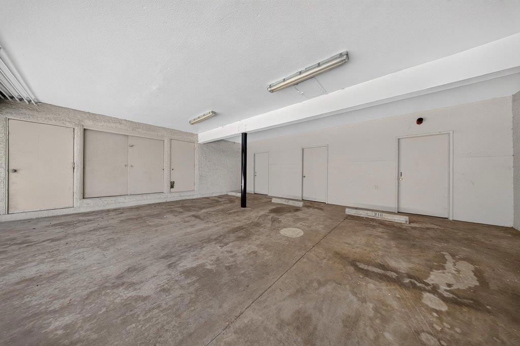 870 Park Avenue 316 Property Photo 46