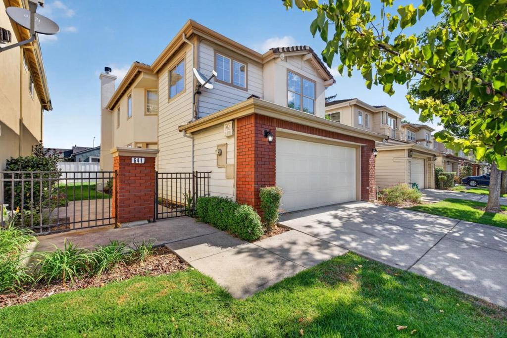 641 Eden Street Property Photo 3