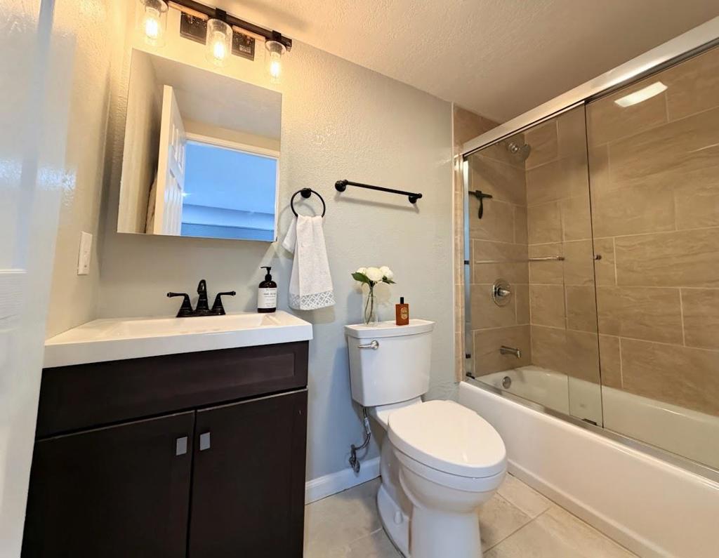 3217 Contreras Place Property Photo 15