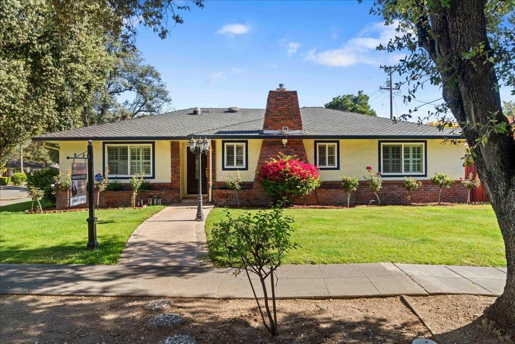 2099 Emory Street Property Photo 1