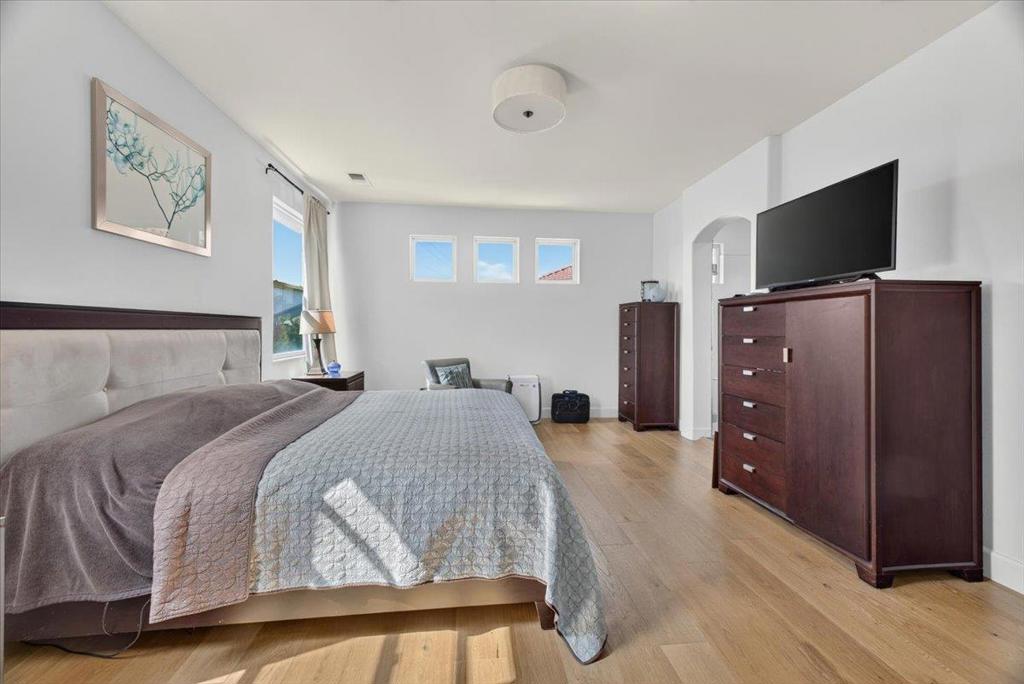 15 Victoria Circle Property Photo 19