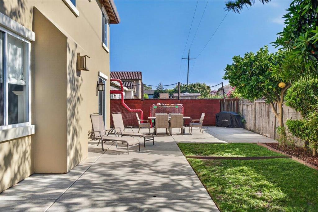 15 Victoria Circle Property Photo 31
