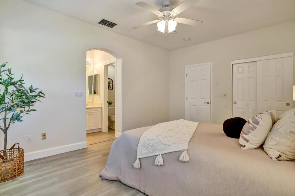 898 Revelation Place Property Photo 16
