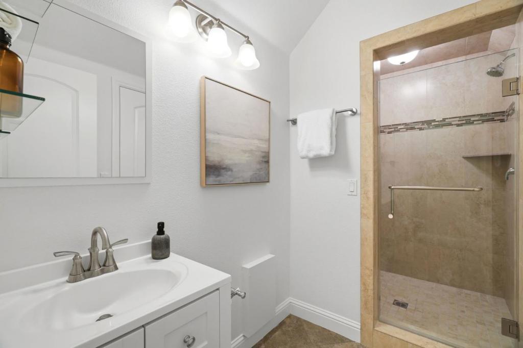 12350 Foothill Avenue Property Photo 43