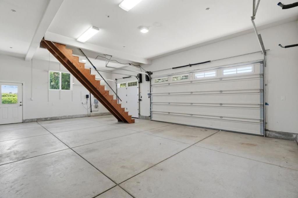 12350 Foothill Avenue Property Photo 62