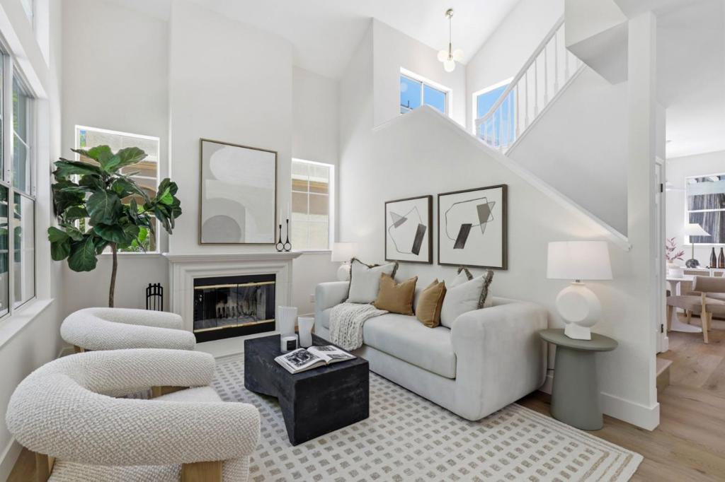 113 Beacon Street Property Photo 6