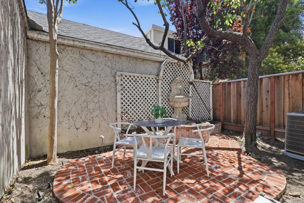 113 Beacon Street Property Photo 31