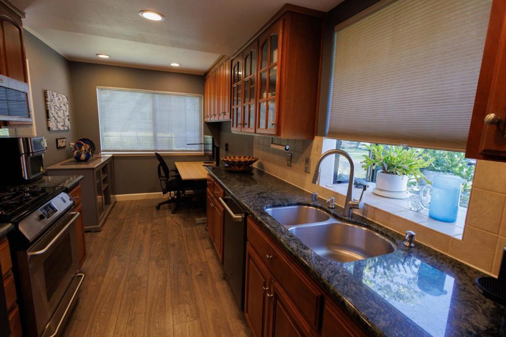 5568 Cribari Circle Property Photo 12