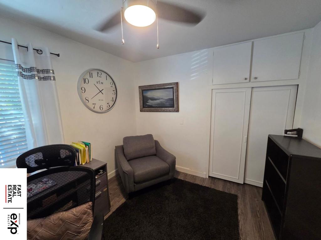 16640 Los Banos Street Property Photo 33