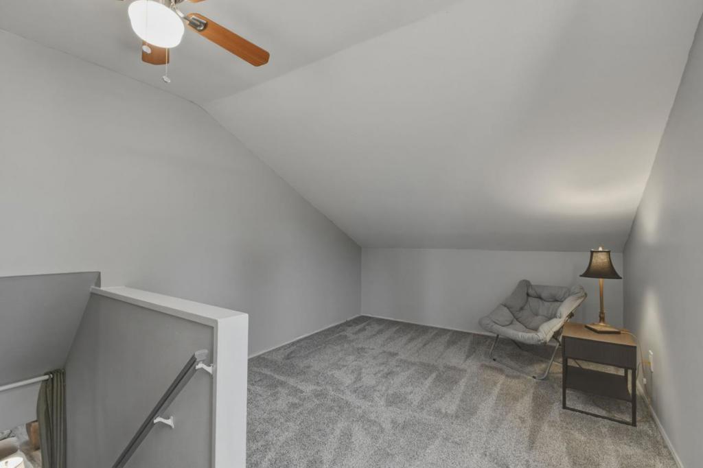 16640 Los Banos Street Property Photo 38