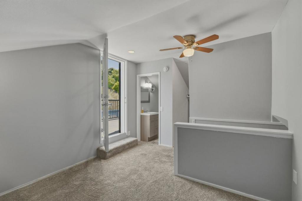 16640 Los Banos Street Property Photo 39