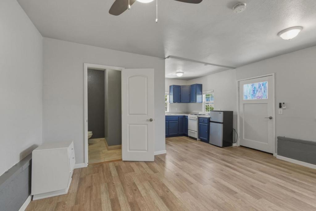 16640 Los Banos Street Property Photo 50