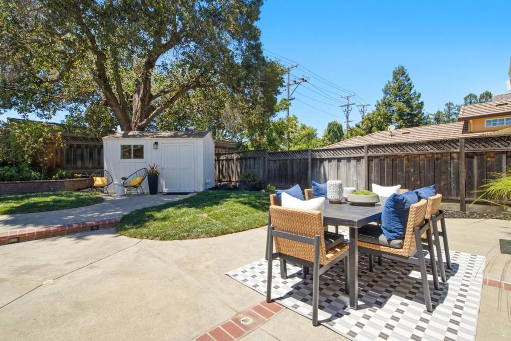 5619 Mireille Drive Property Photo 33