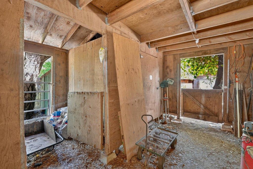 ML82055416 Property Photo 15