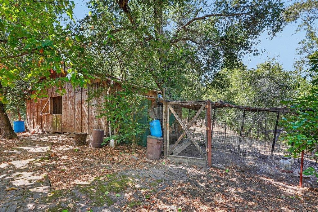 ML82055416 Property Photo 16