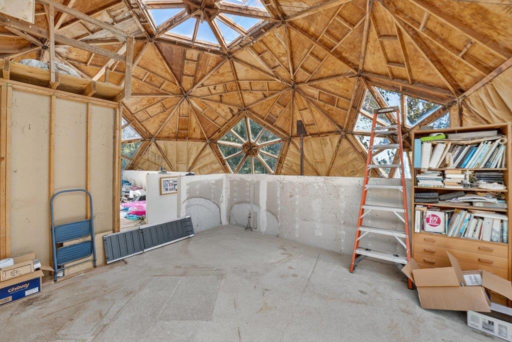 ML82055416 Property Photo 24