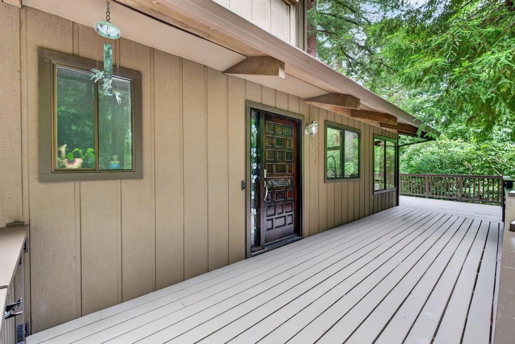 15551 Forest Hill Drive Property Photo 20