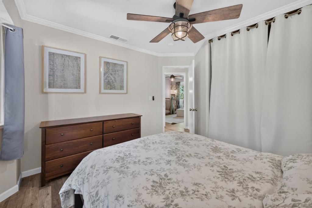 15551 Forest Hill Drive Property Photo 46