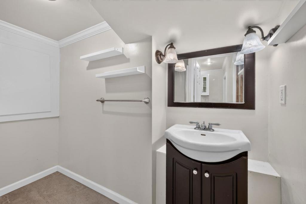 15551 Forest Hill Drive Property Photo 56