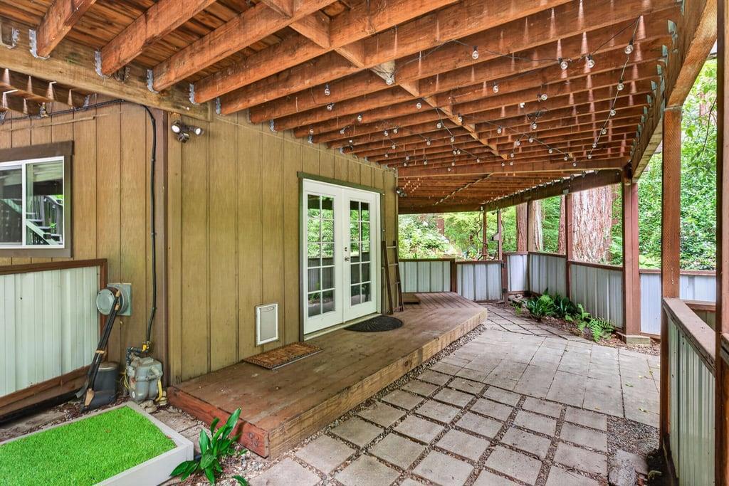 15551 Forest Hill Drive Property Photo 66