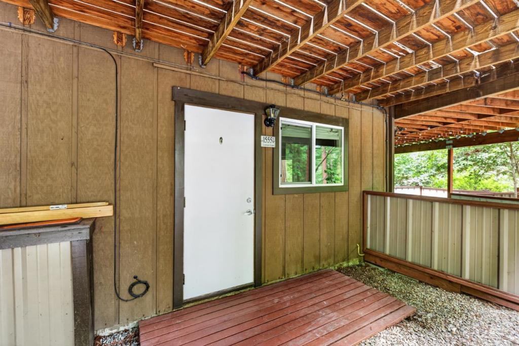 15551 Forest Hill Drive Property Photo 68