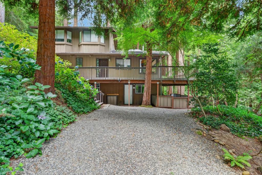 15551 Forest Hill Drive Property Photo 86