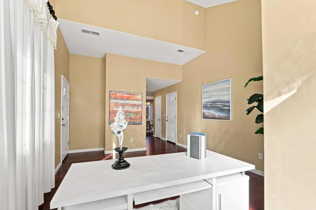 2158 Capitol Park Court Property Photo 16