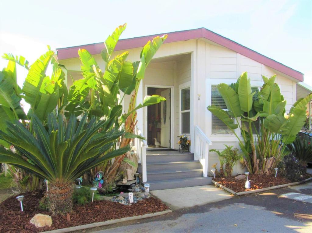2900 Fairview Road 6 Property Photo 2