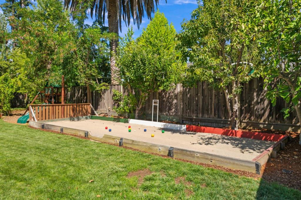 288 Nino Way Property Photo 11
