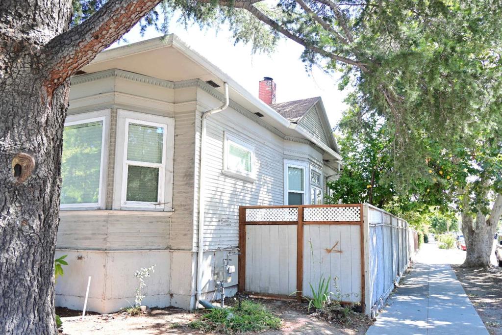 402 N 11th Street Property Photo 14