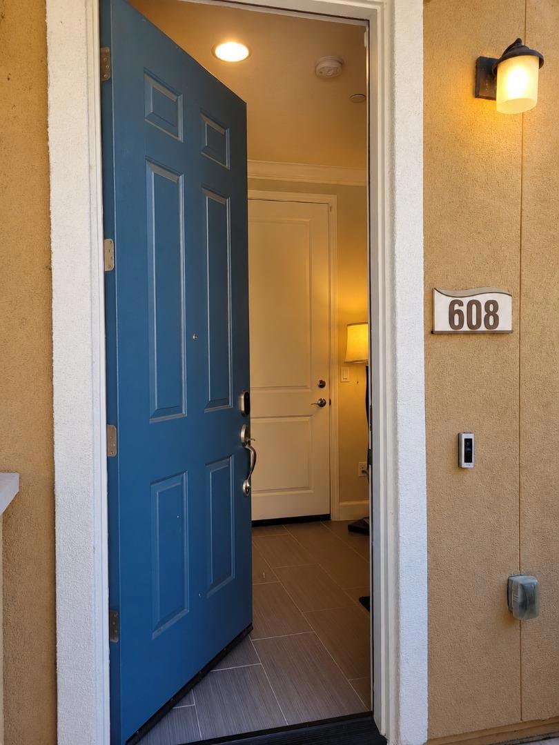 632 True Wind Way 608 Property Photo 4