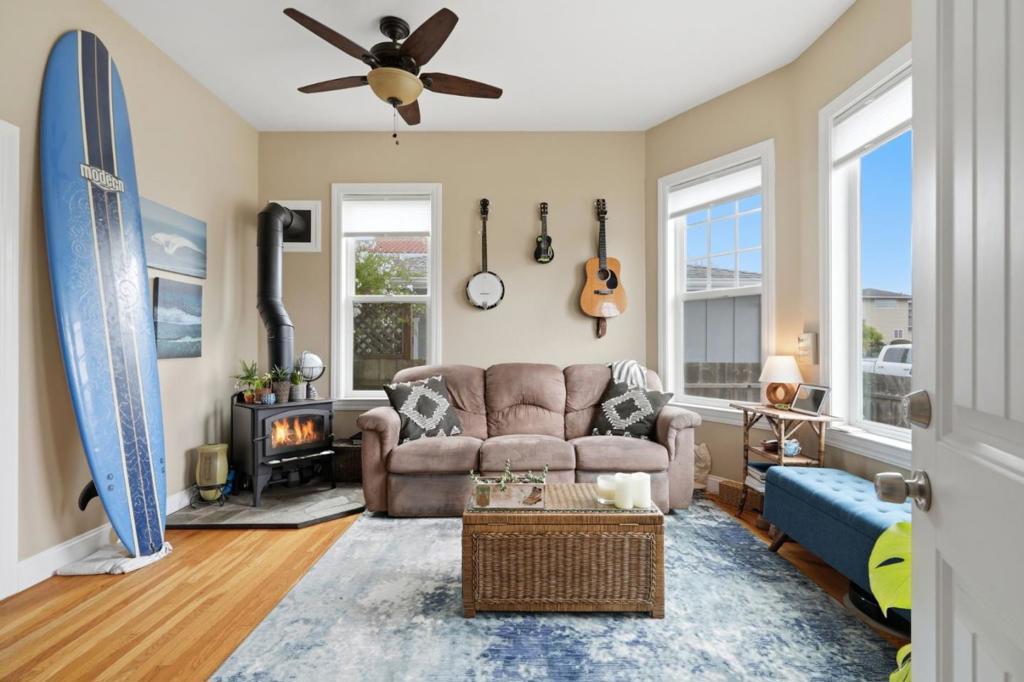 575 Myrtle Street Property Photo 10