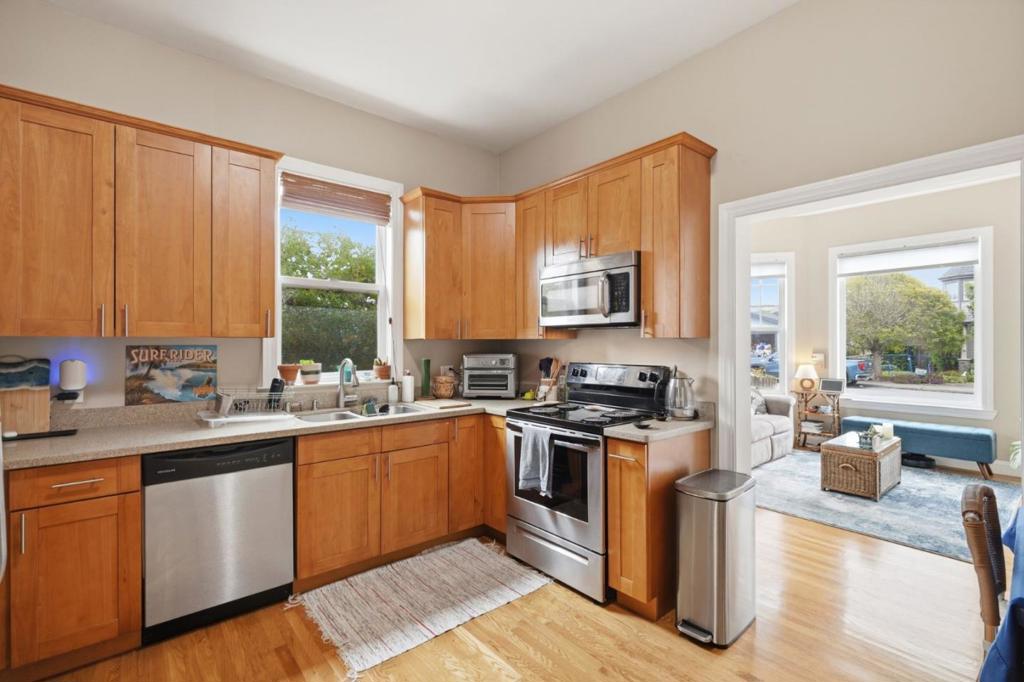 575 Myrtle Street Property Photo 12