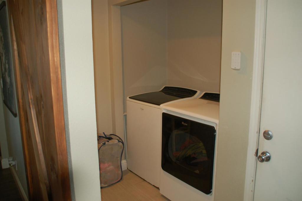 ML82055487 Property Photo 26