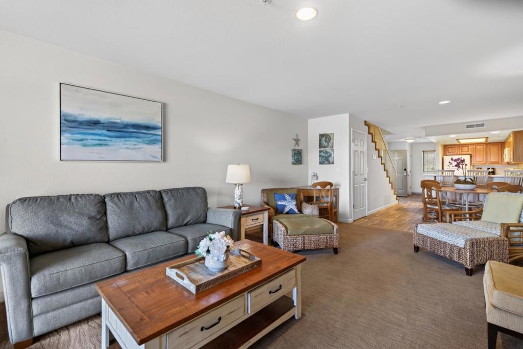 509 Seascape Resort Drive Property Photo 8