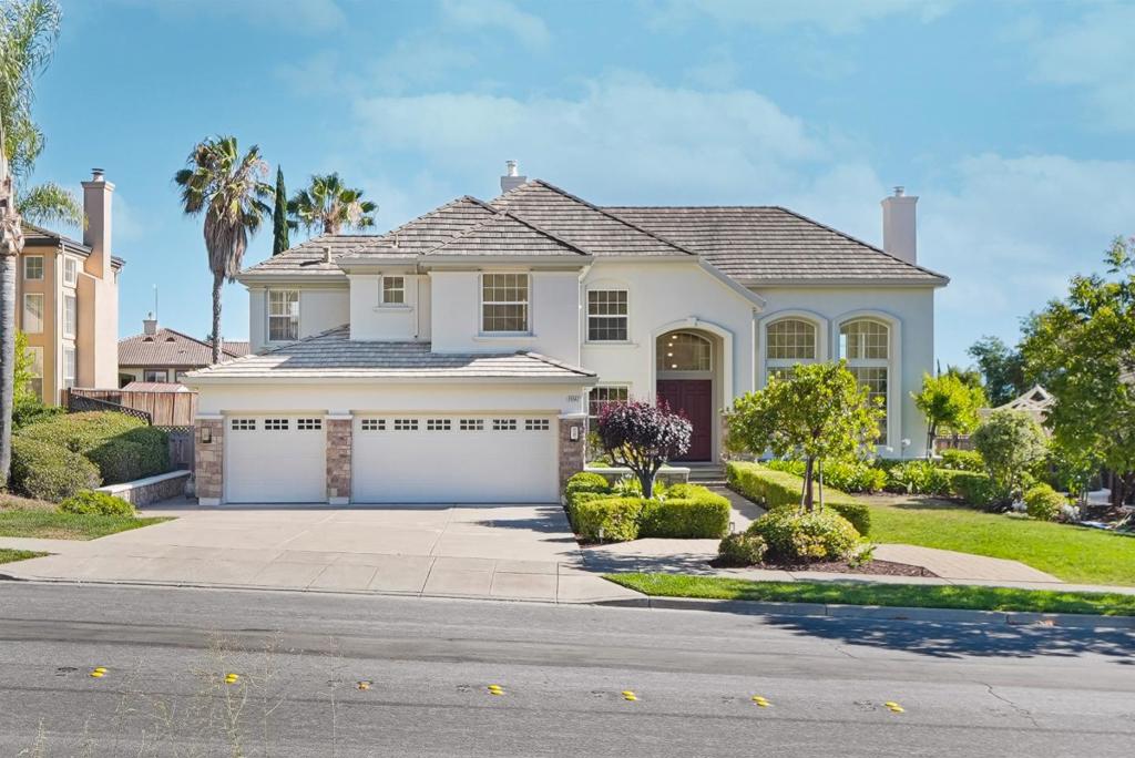 45542 Antelope Drive Property Photo