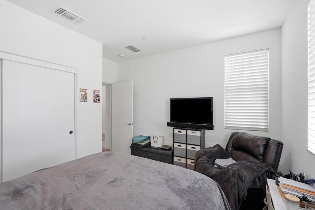 450 Amabile Drive Property Photo 18
