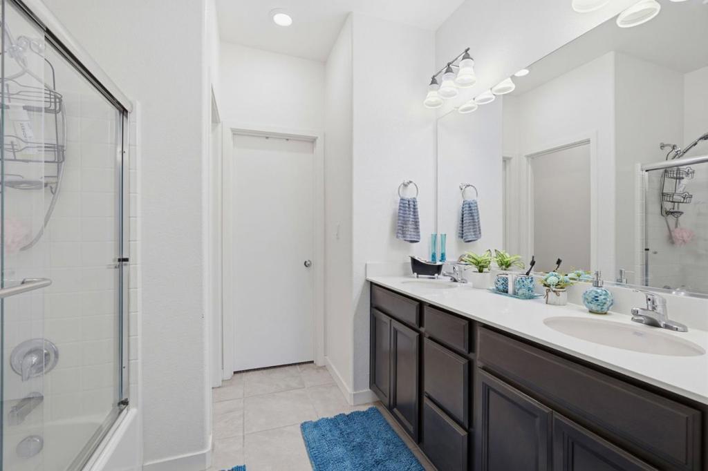 450 Amabile Drive Property Photo 22